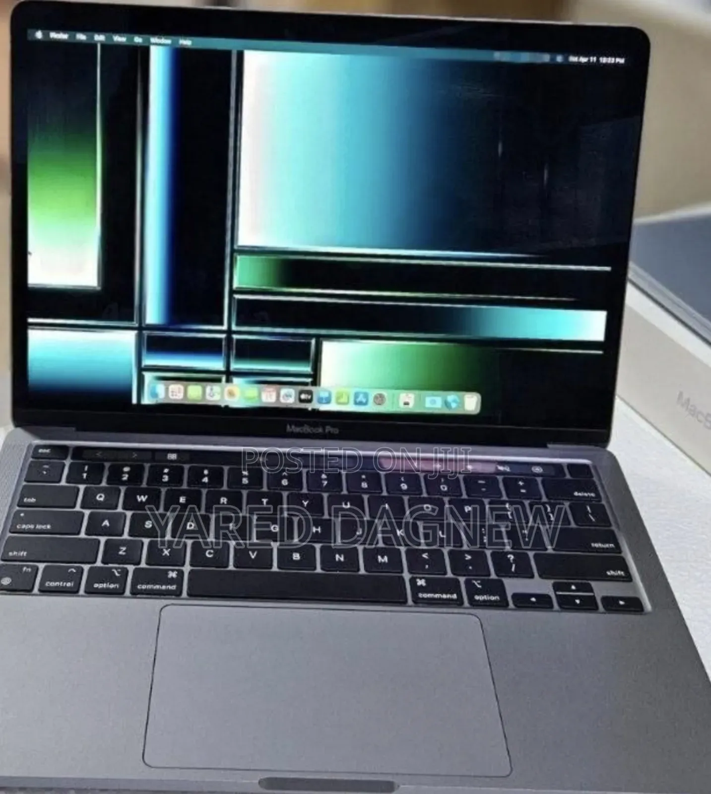 New Laptop Apple MacBook Pro 2022 M2 8GB Apple M2 SSD 256GB