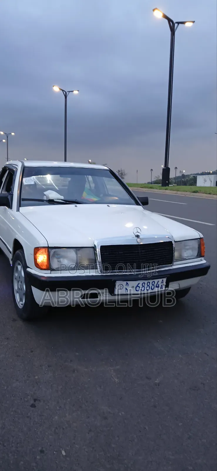 Mercedes-Benz 190E 1990 White
