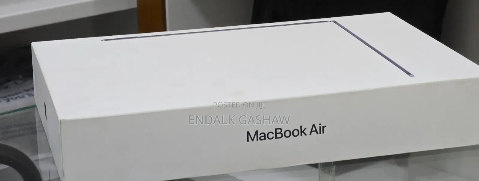 New Laptop Apple MacBook Air 2026 M5 13-inch 16GB Apple M5 SSD 512GB