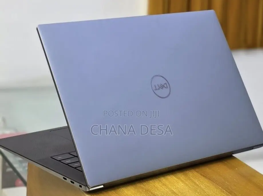 New Laptop Dell Precision 5560 16GB Intel Core i7 SSD 512GB