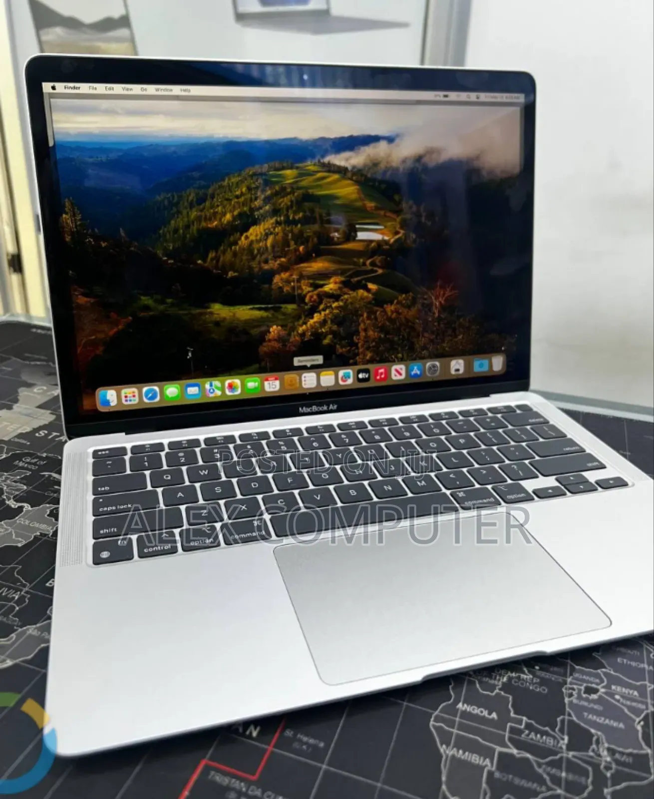 New Laptop Apple MacBook Air 2020 M1 16GB Apple M1 SSD 512GB