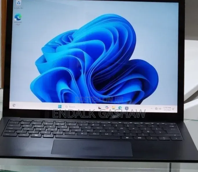 New Laptop Microsoft Surface Laptop 4 16GB Intel Core i7 SSD 512GB