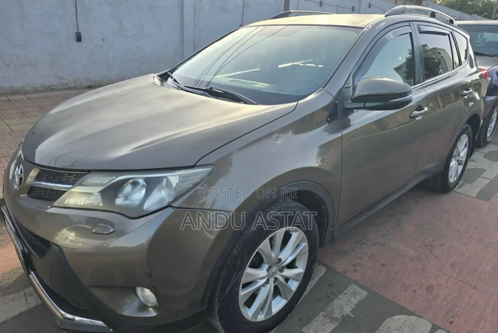 Toyota RAV4 2016 Gray