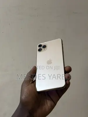New Apple iPhone 11 Pro Max 256 GB Gold