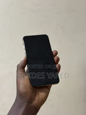 New Apple iPhone 11 Pro Max 256 GB Gold