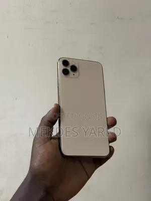 New Apple iPhone 11 Pro Max 256 GB Gold