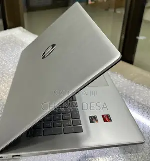 New Laptop HP 8GB AMD Ryzen 5 SSD 512GB