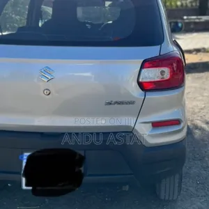 Suzuki S-Presso 2022 Silver