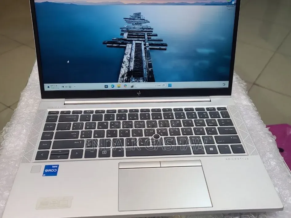 New Laptop HP EliteBook 840 G8 16GB Intel Core i5 SSD 512GB