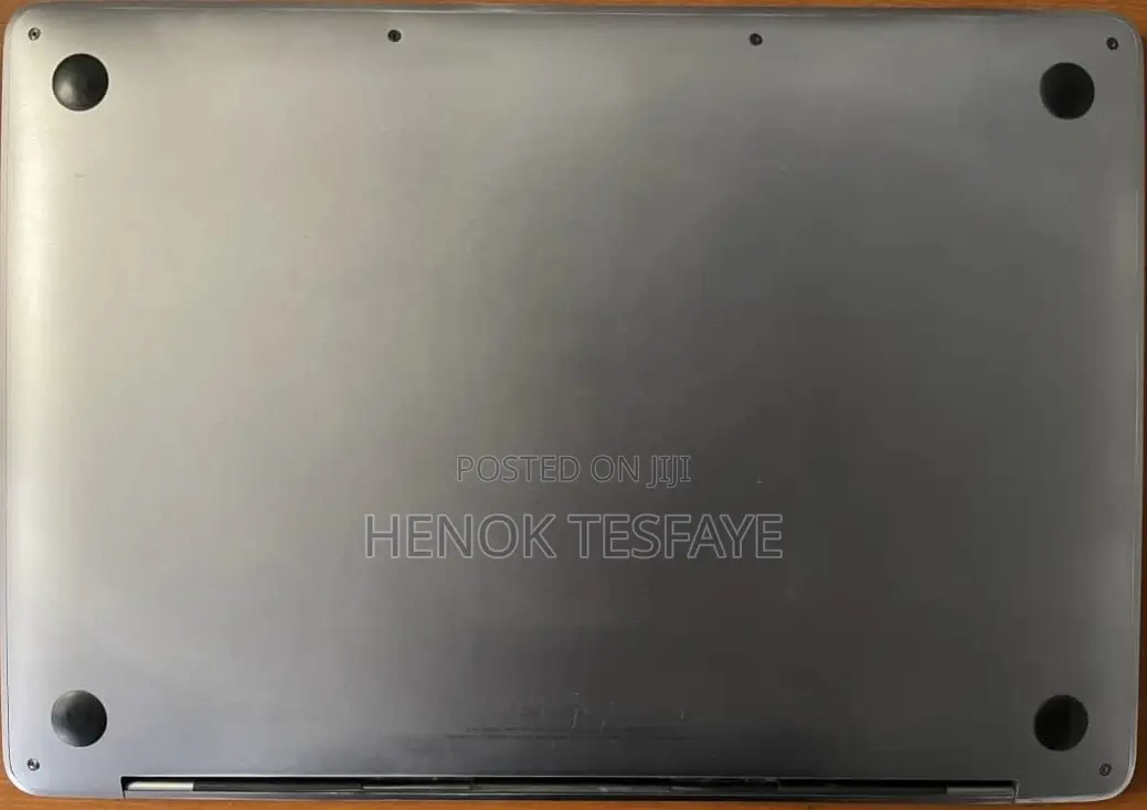 Laptop Apple MacBook Pro 2017 16GB Intel Core i7 SSD 500GB