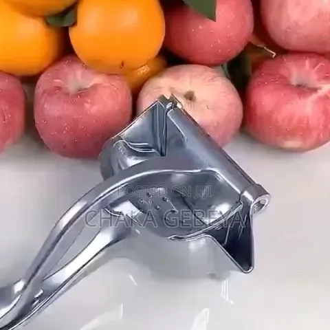 Lemon Orange Squeezer – Easy Clean – Ethiopia