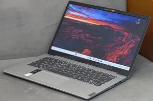 New Laptop Lenovo Ideapad 3 20GB Intel Core i3 SSD 512GB