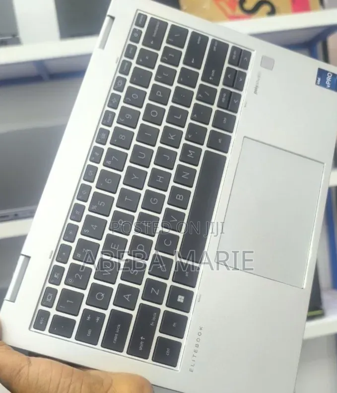 New Laptop HP Elite x360 830 G10 16GB Intel Core i7 SSD 1T