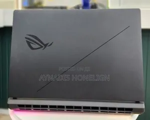 New Laptop Asus ROG Strix G17 32GB Intel Core i9 SSD 2T