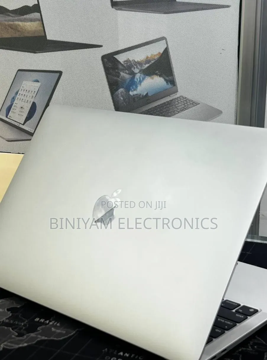 New Laptop Apple MacBook Air 2020 M1 16GB Apple M1 SSD 512GB