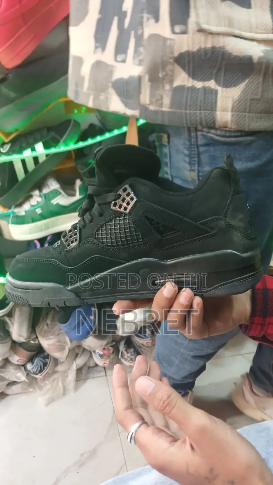 Men's Shoe
