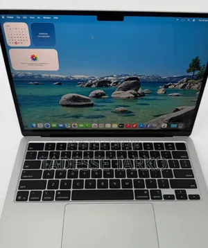 New Laptop Apple MacBook Air 2025 M4 13-inch 16GB Apple M4 SSD 256GB