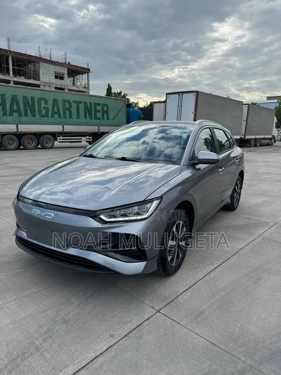 New BYD E2 43 kWh 94 hp FWD 2024 Silver
