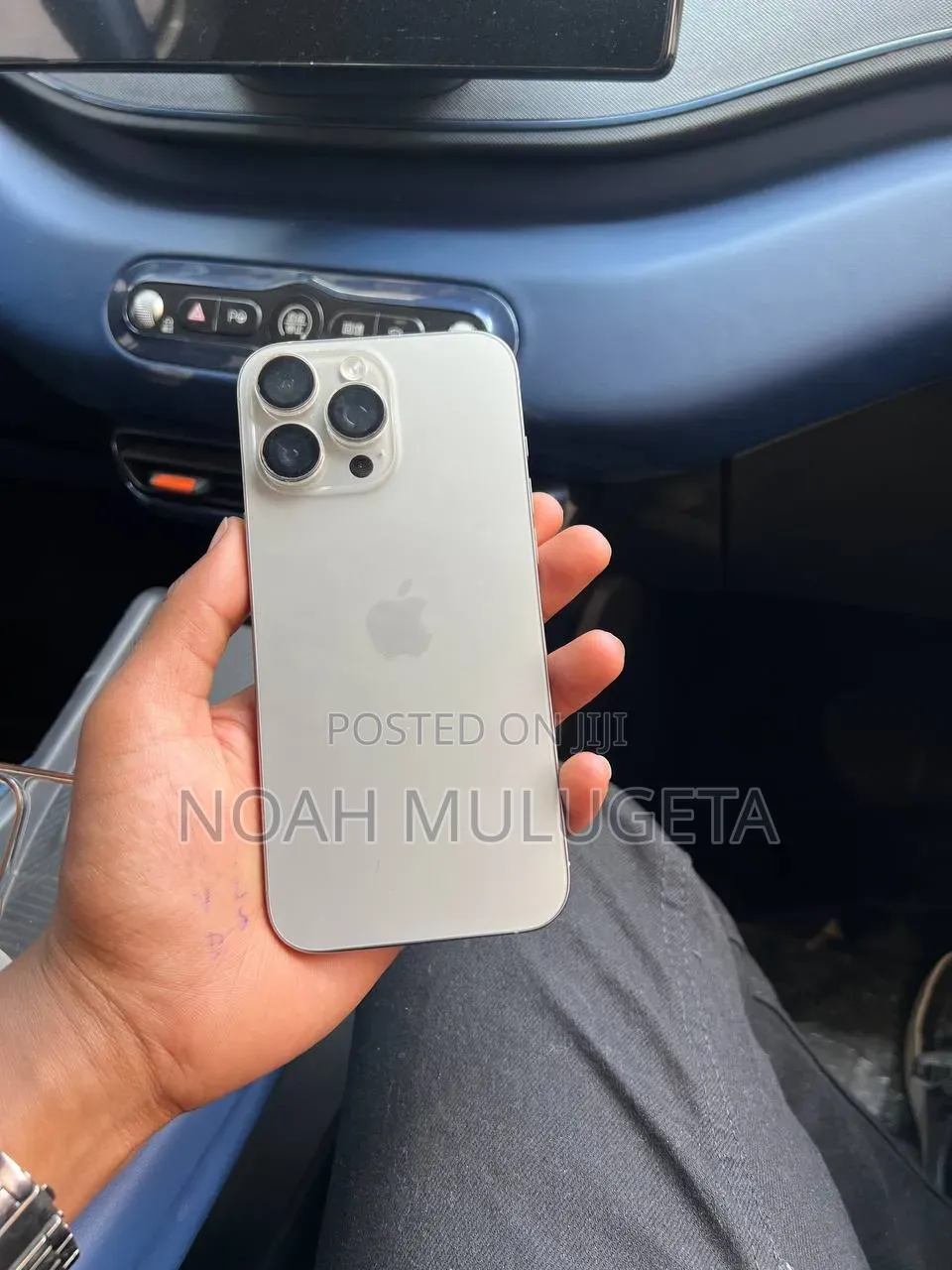 Apple iPhone 16 Pro Max 256 GB Silver