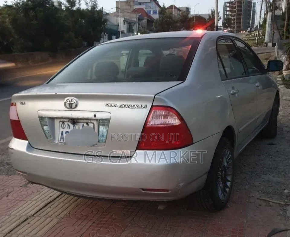 Toyota Corolla 2005 Silver