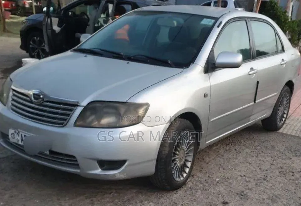 Toyota Corolla 2005 Silver