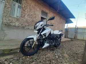 New TVS Apache 180 RTR 2024 White