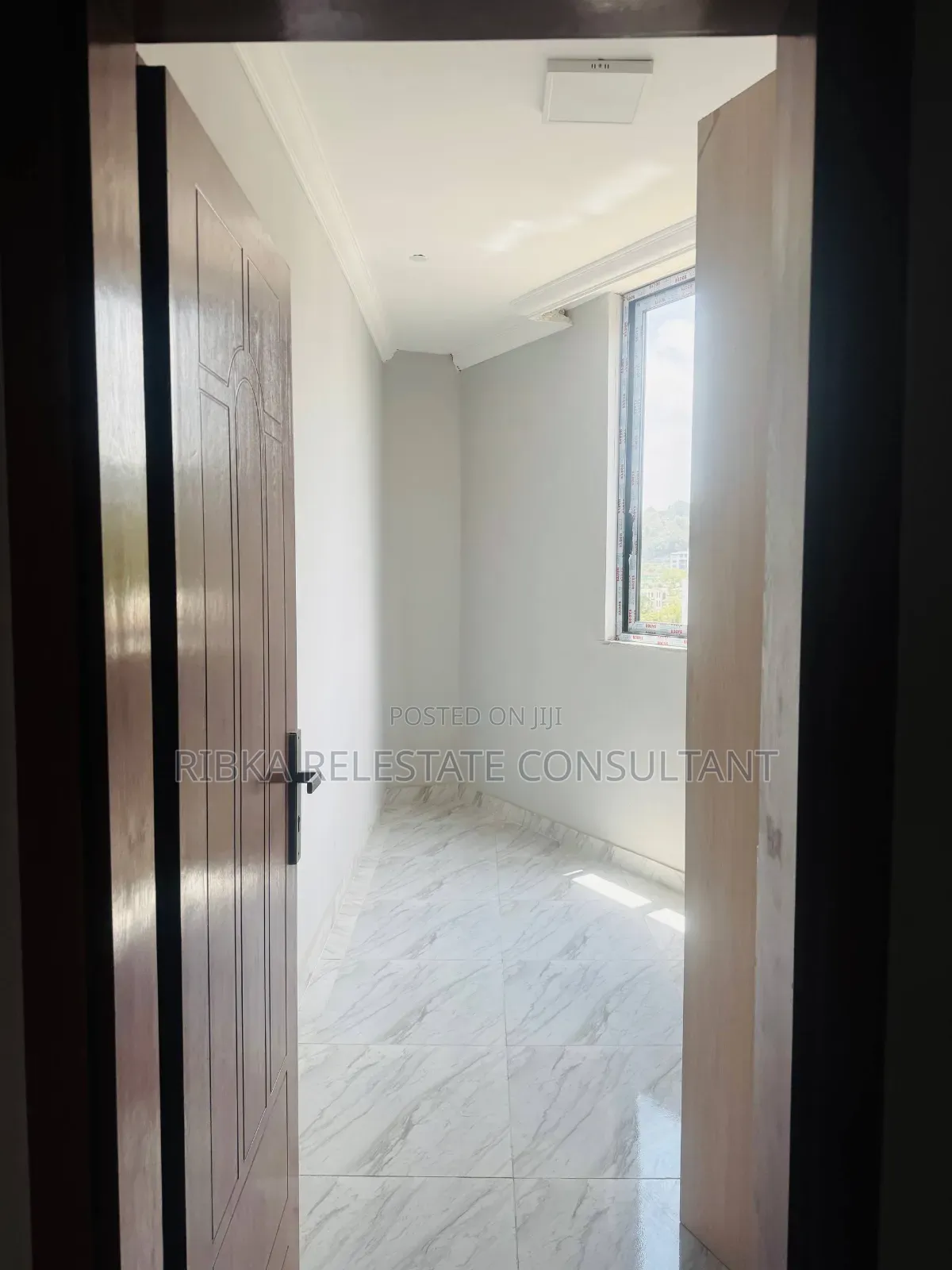 Furnished 2bdrm Apartment in Bole for sale