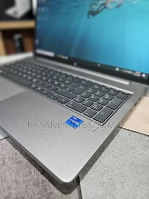 New Laptop HP ZBook Studio 16GB Intel Core i7 SSD 1T