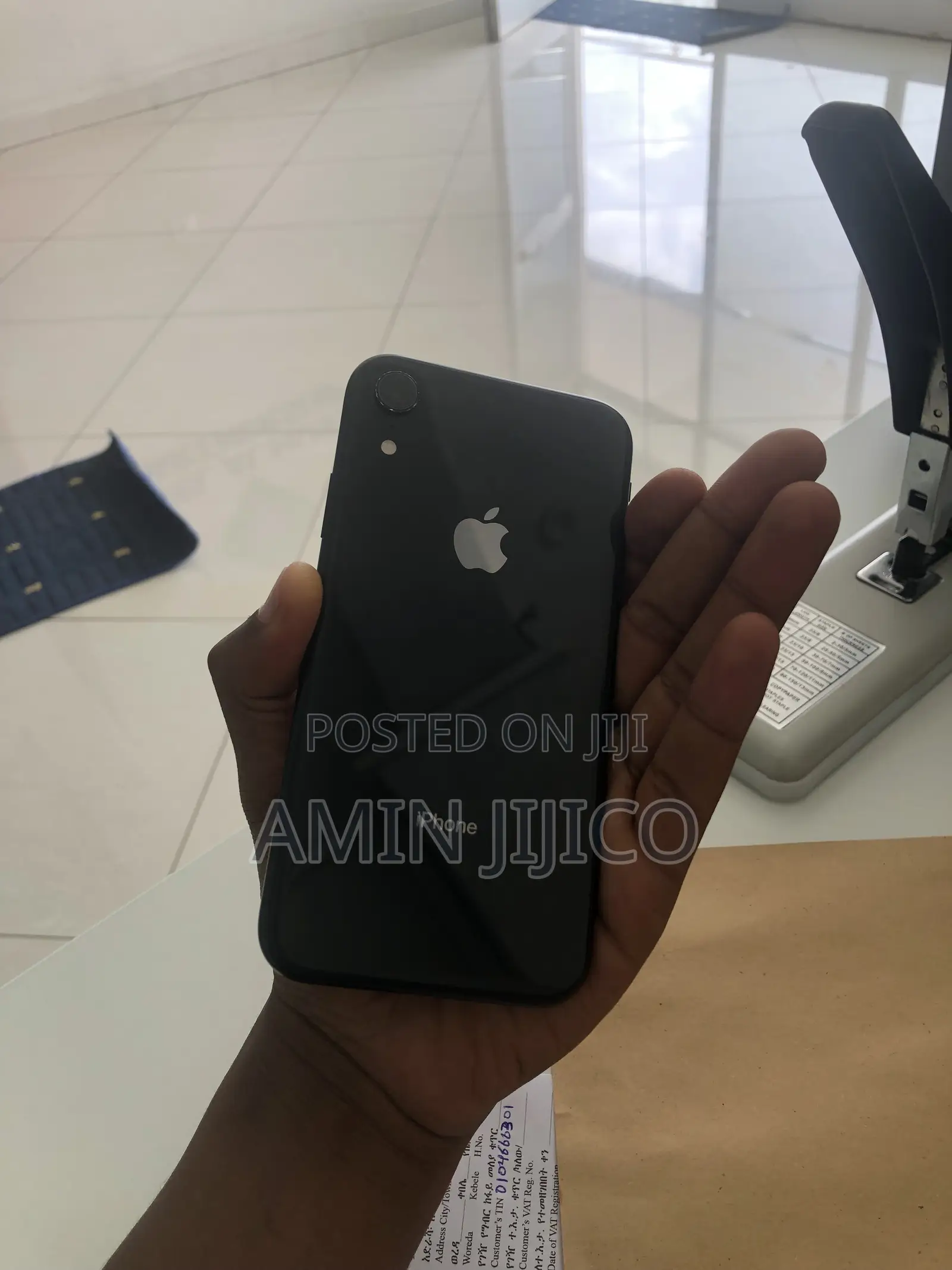 Apple iPhone XR 64 GB Black
