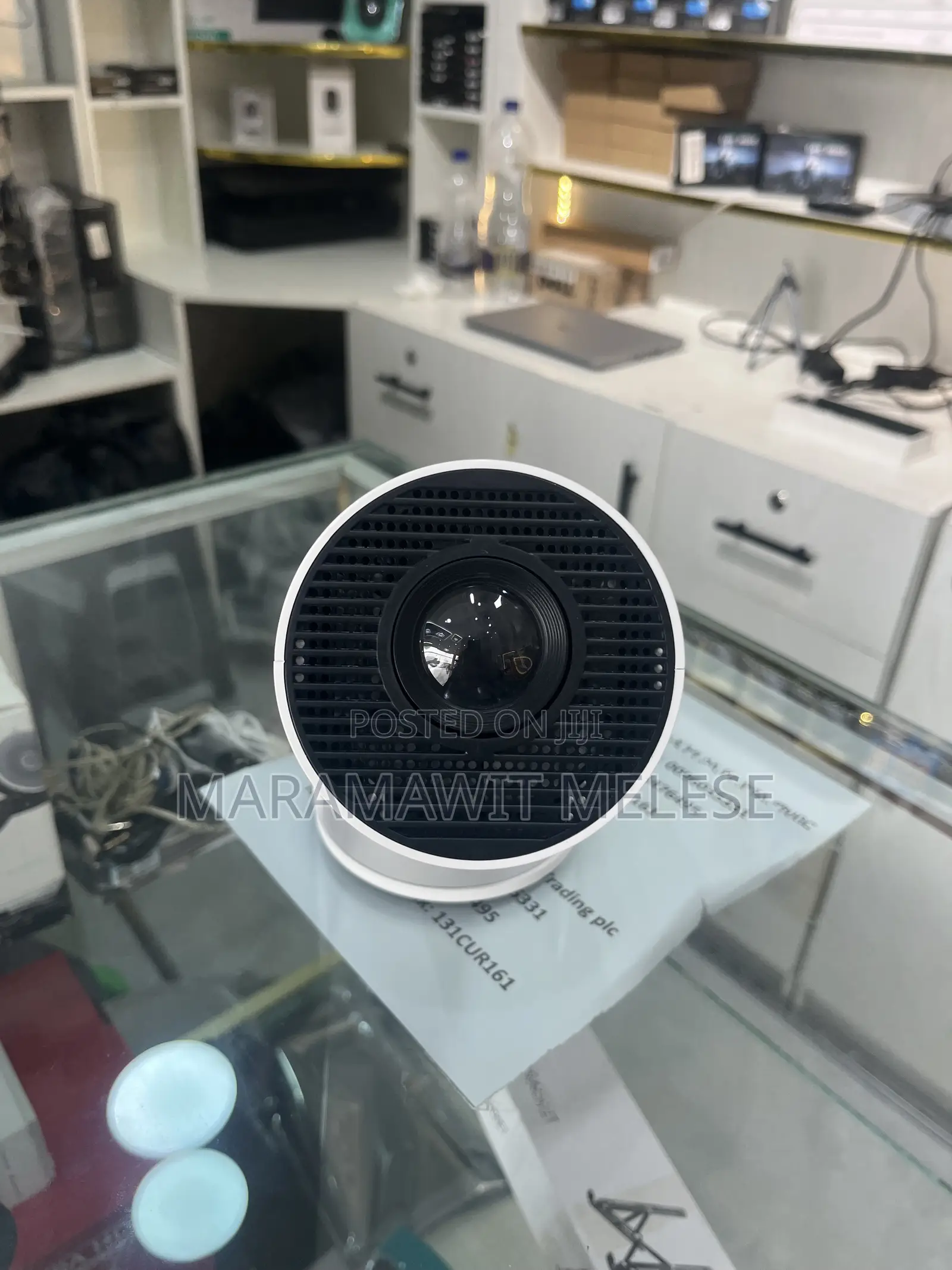 Pro Smart Projector