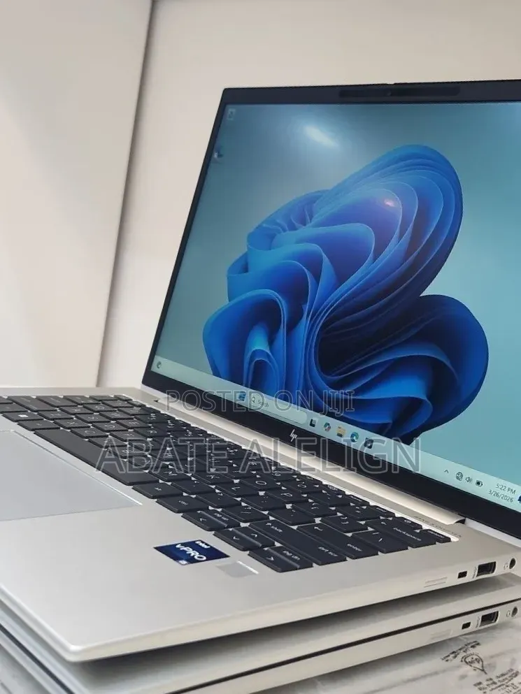 New Laptop HP EliteBook 840 G9 16GB Intel Core i5 SSD 512GB