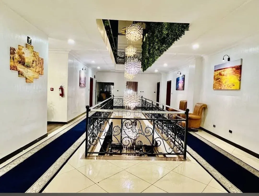 Furnished 20bdrm House in Addis Abeba, Bole for sale