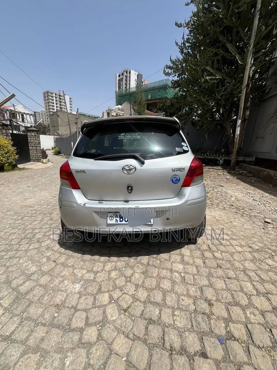Toyota Yaris 2010 Silver