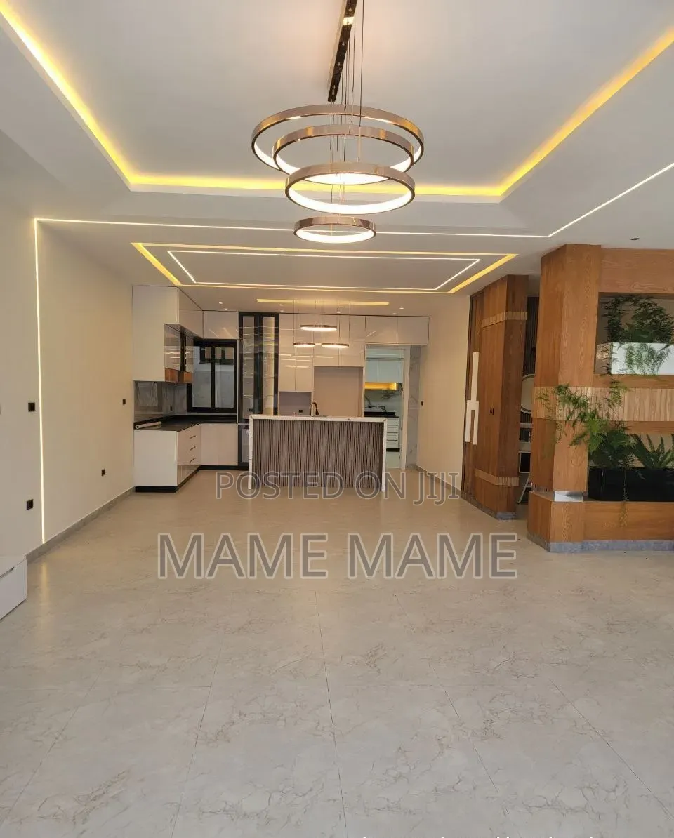 7bdrm House in Addis Abeba, Bole for sale