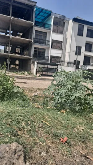 800 ካሬ ቦታ በጎተራ ወንጌላዊት 800 SQR Land at Gotera Wengelawit