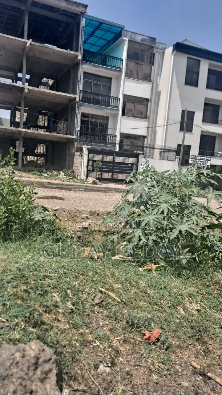 800 ካሬ ቦታ በጎተራ ወንጌላዊት 800 SQR Land at Gotera Wengelawit
