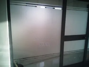 Kira Glass Stiker