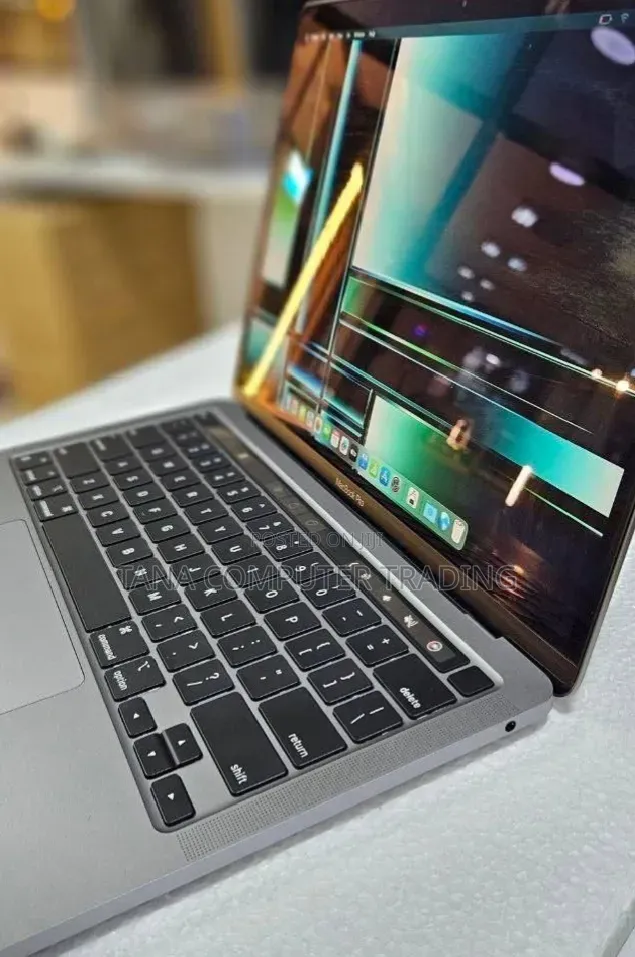 Laptop Apple MacBook Air 2022 M2 8GB Apple M2 SSD 256GB