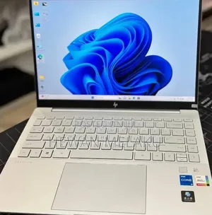 New Laptop HP Pavilion 14 16GB Intel Core i5 SSD 1T