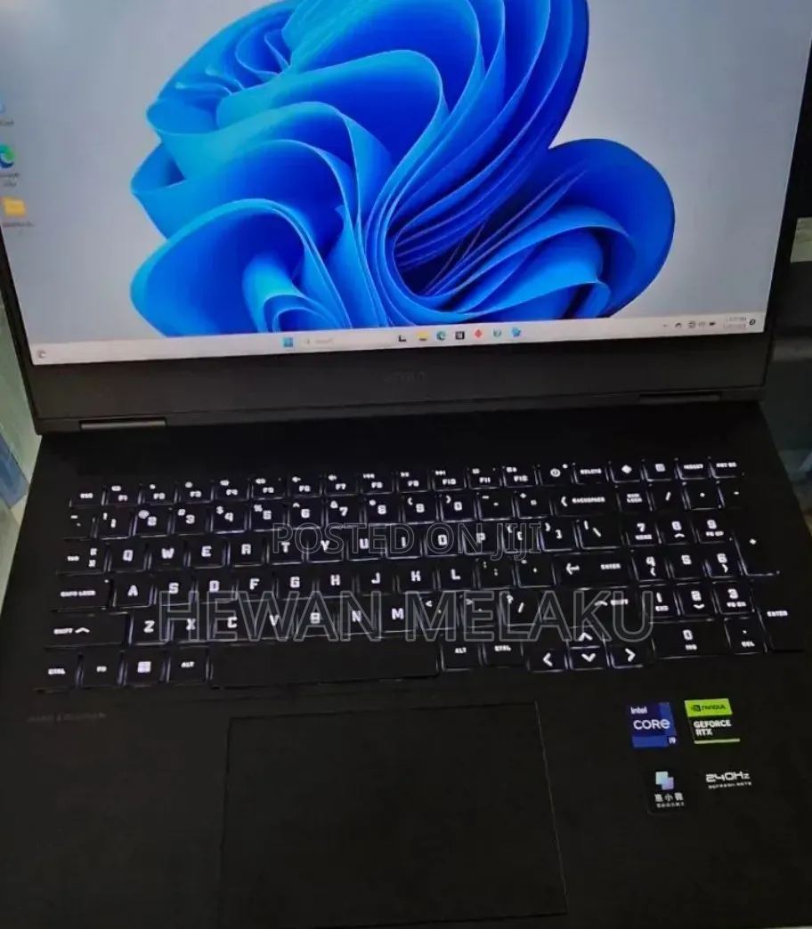 New Laptop HP Omen 16 16GB Intel Core i9 SSD 1T