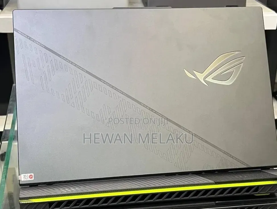 New Laptop Asus ROG Strix G16 G614 16GB Intel Core i9 SSD 1T