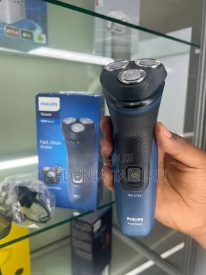 Original Philips Shaver 1000 Series - Fast Clean Shave