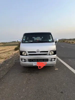 Toyota HiAce 2007 Silver