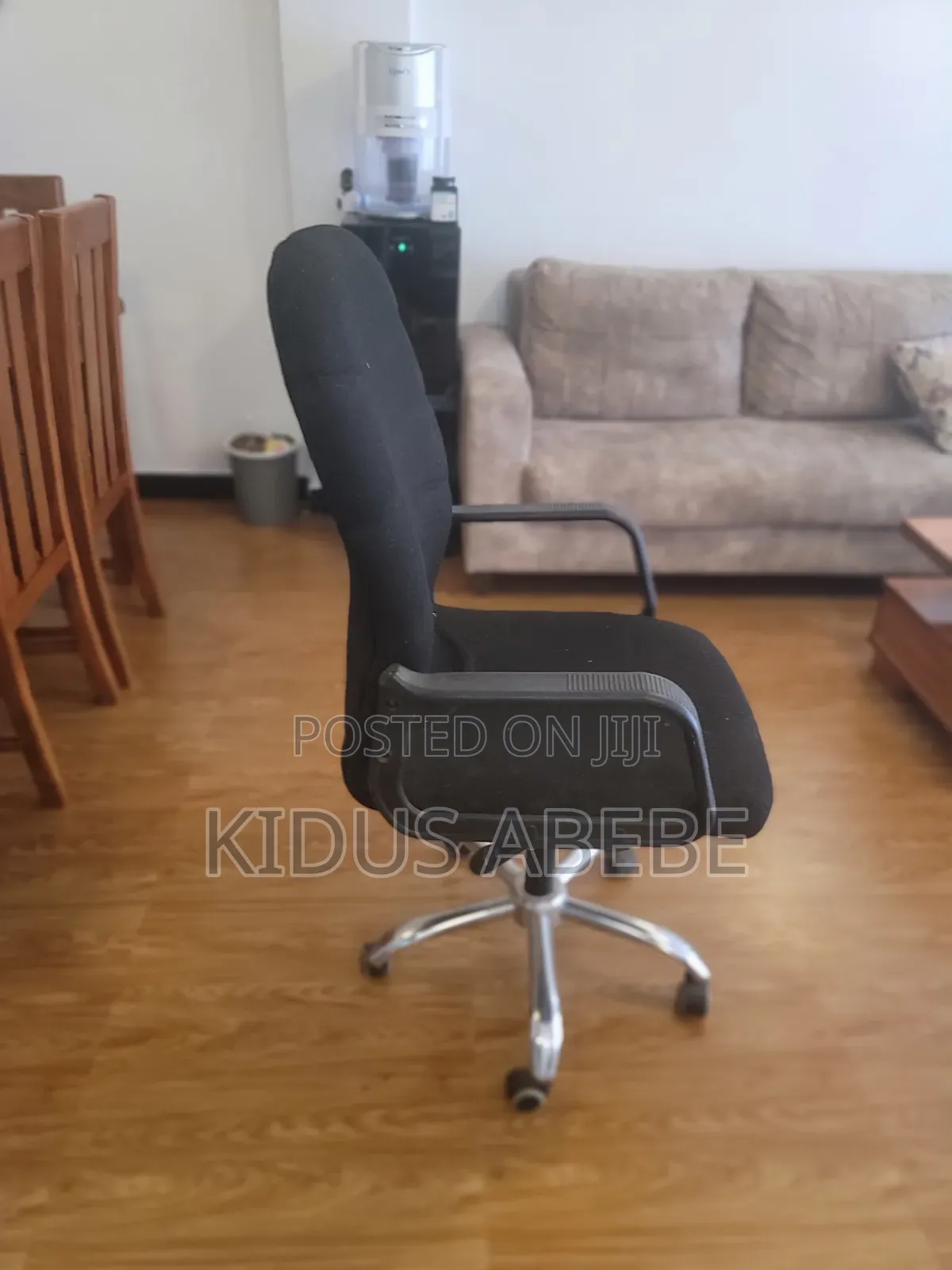 Rotable Chair