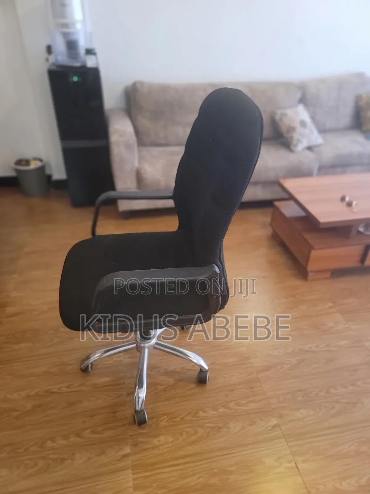 Rotable Chair