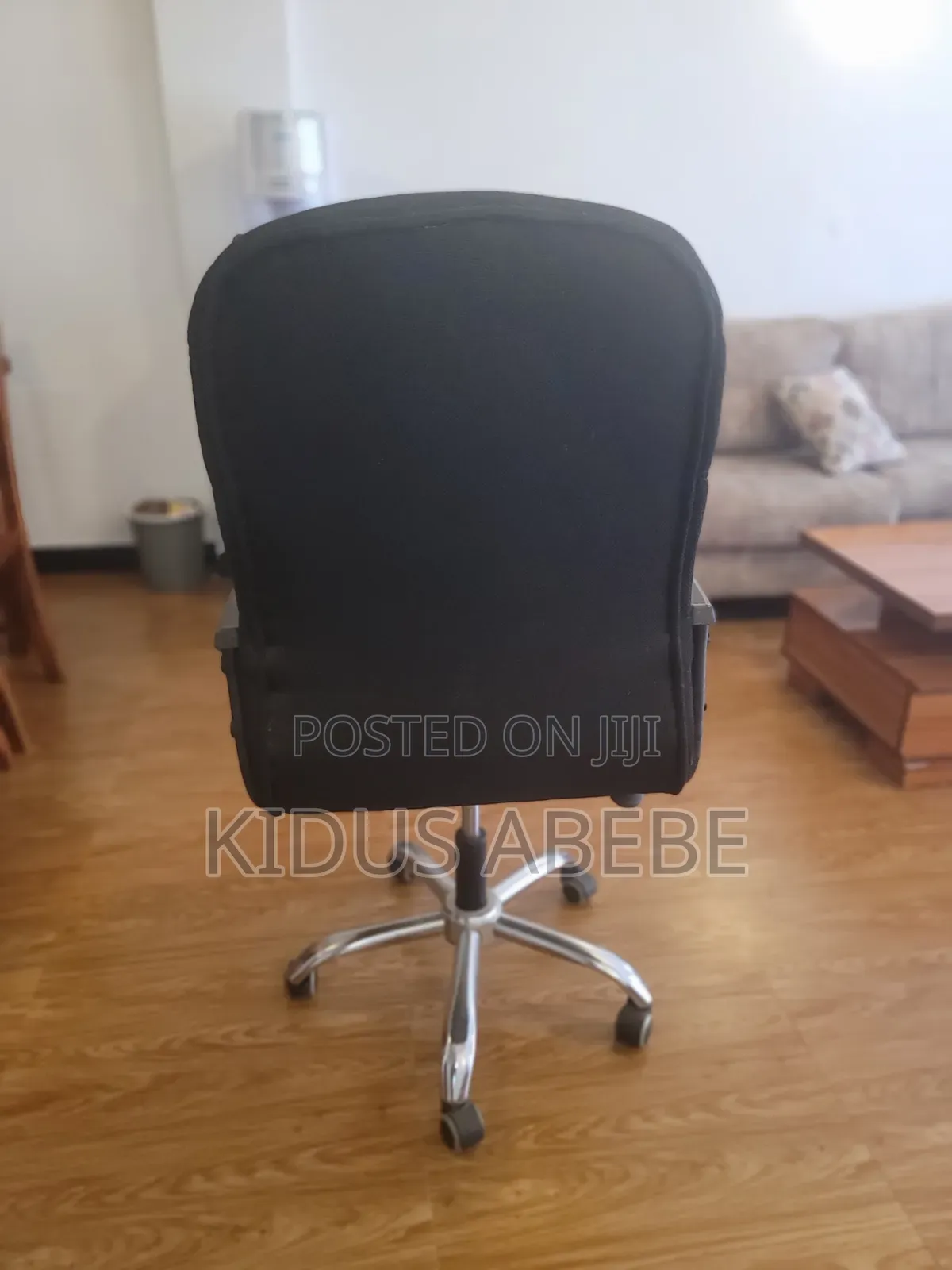 Rotable Chair