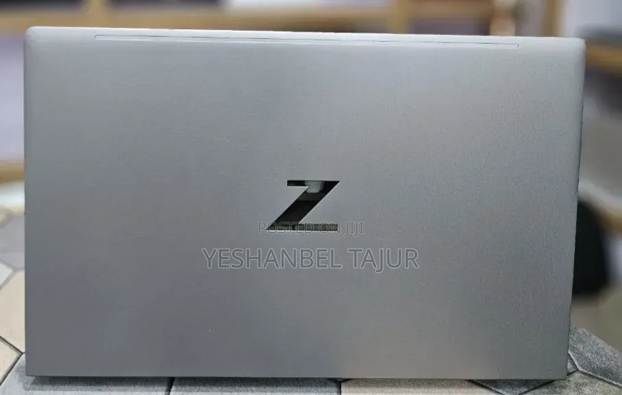 New Laptop HP ZBook Power G9 i7 16GB Intel Core i7 SSD 1T
