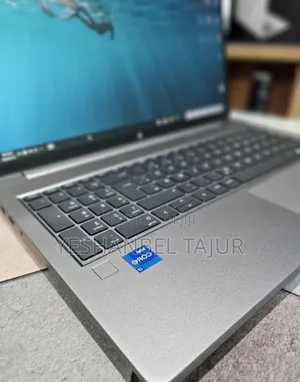 New Laptop HP ZBook Power G9 i7 16GB Intel Core i7 SSD 1T