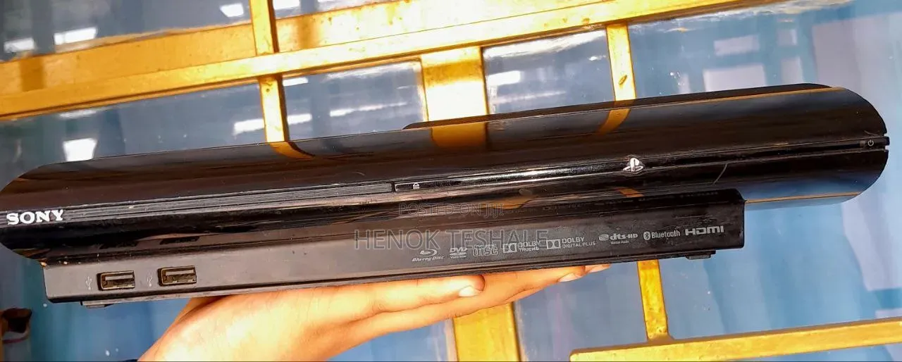 Play Station 3 Super Slim
