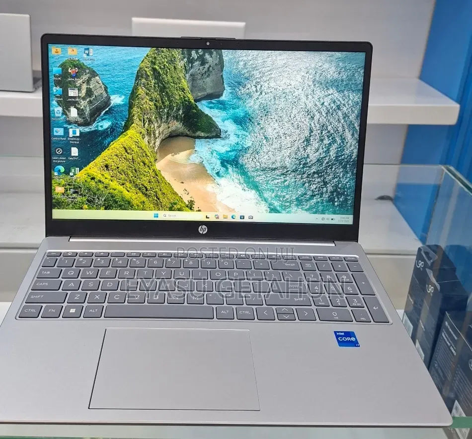 New Laptop HP Stream Notebook 16GB Intel Core i7 SSD 1T